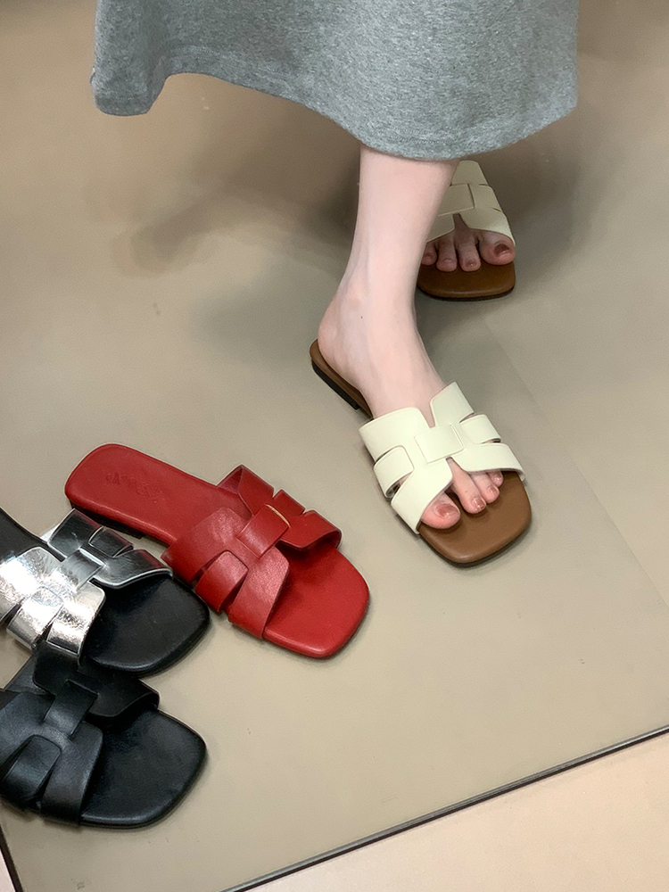 Flat Beach Sandals for Women - French Style One-Strap Slippers for Summer 2025, Casual Outdoor Wear, Commuting Footwear