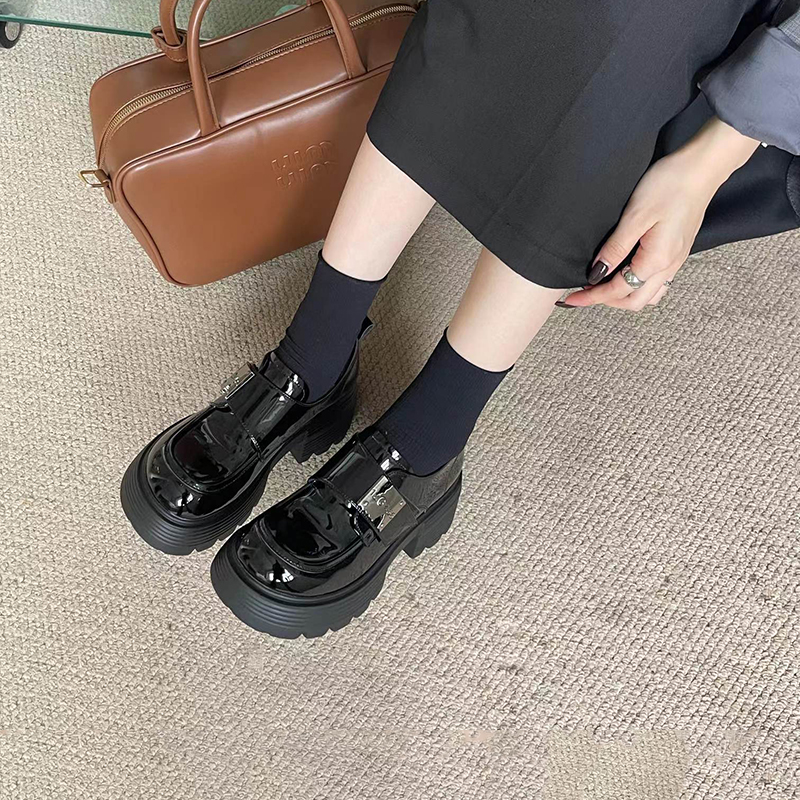 Fleece-Lined Chunky-Heeled Genuine Leather Women's Loafers - British Style Height-Increasing Velcro Shoes for 2024