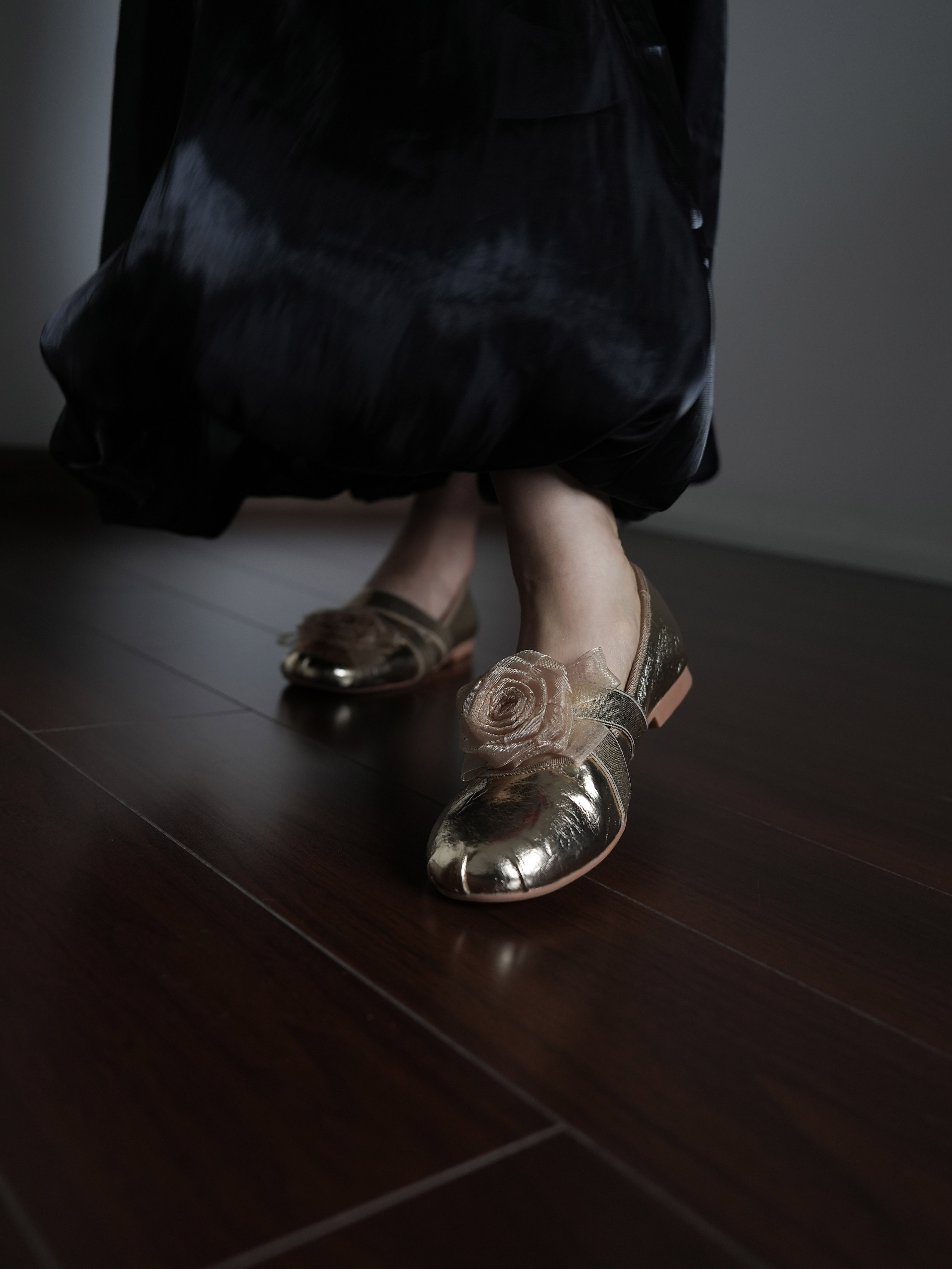 Floral Ballet Flats for Women - Soft Sole, Shallow Mouth Design, Golden All-Season Shoes, Spring Style, Elegant Footwear