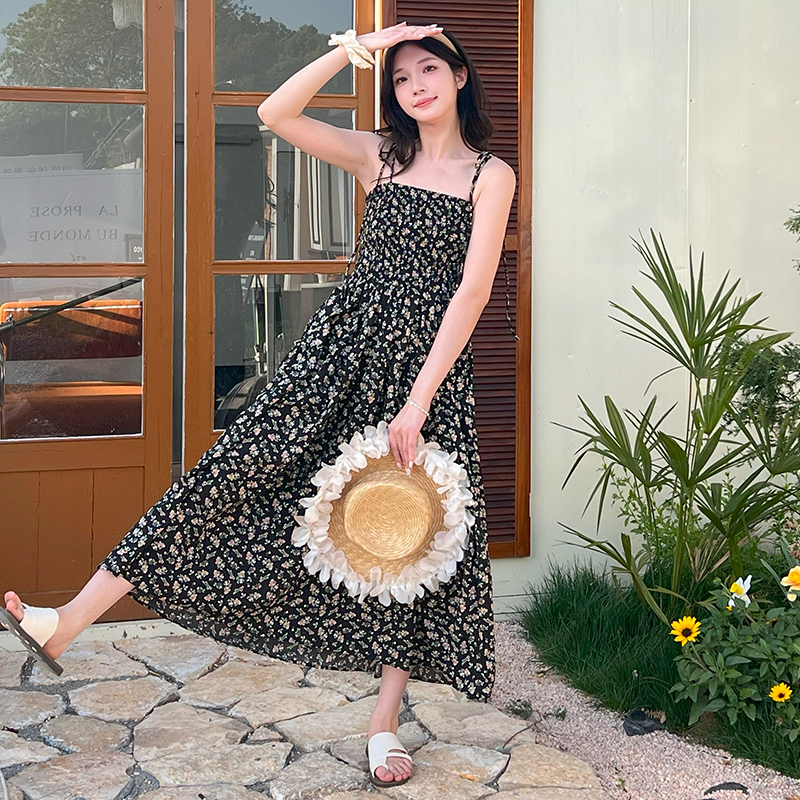 Floral Camisole Dress and Relaxed Cardigan Set for Women - Summer Vacation Chiffon Long Skirt Outfit, Trendy and Stylish Floral Camisole Dress and Relaxed Cardigan Set for Women - Summer Vacation Chiffon Long Skirt Outfit, Trendy and Stylish