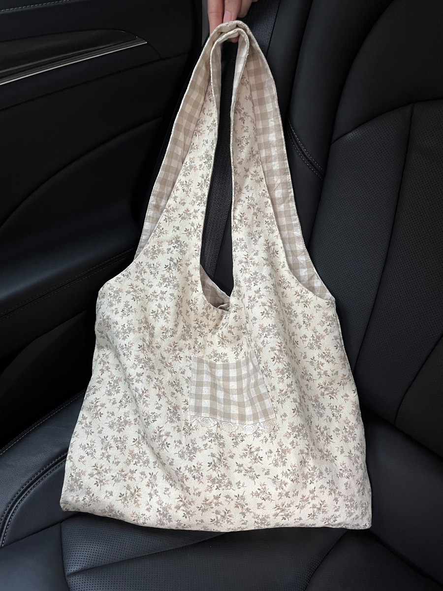 Floral Check Canvas Tote Bag - Fairy-Inspired Artistic College Style, Large Capacity Underarm and Handheld Shoulder Bag