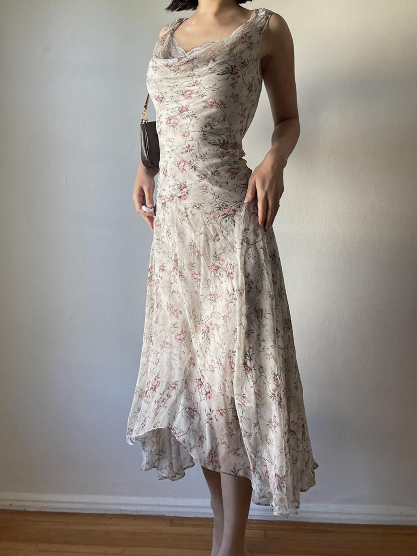 Floral Ruffled Neck Vest Dress for Vacation, Waist-Cinching and Slimming Sheer Irregular Skirt, Perfect for Summer and Y2K Style Floral Ruffled Neck Vest Dress for Vacation, Waist-Cinching and Slimming Sheer Irregular Skirt, Perfect for Summer and Y2K Style