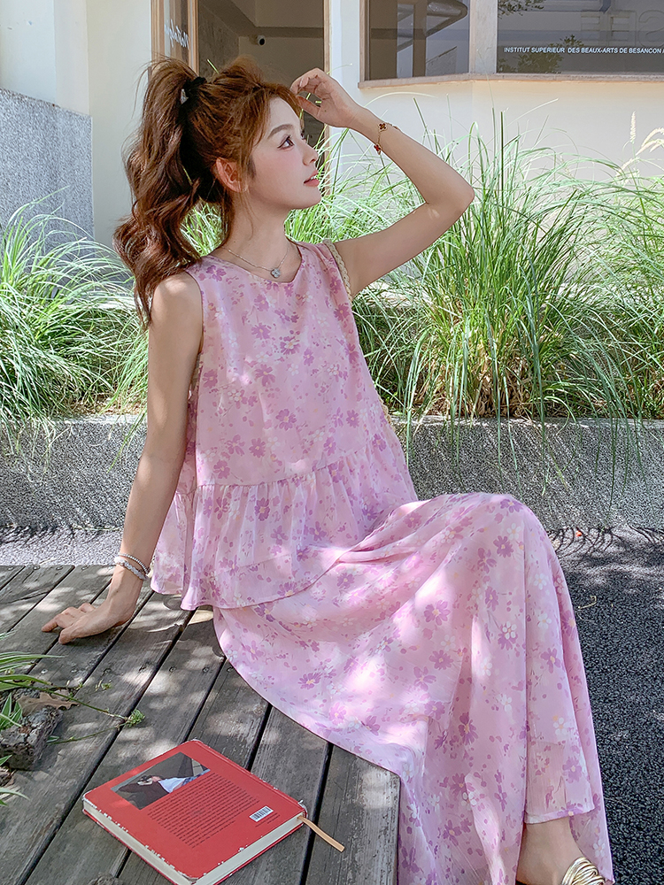 Floral Sleeveless Vest and Skirt Set for Women - Trendy Summer Two-Piece Outfit for Vacation, Y2K Style Floral Sleeveless Vest and Skirt Set for Women - Trendy Summer Two-Piece Outfit for Vacation, Y2K Style