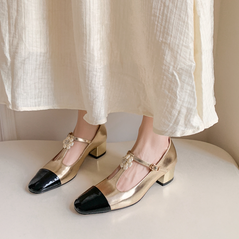 Floral T-Strap Mary Jane Shoes with Chunky Heels and Patent Leather Color Blocking - Luxe Socialite Style for Women