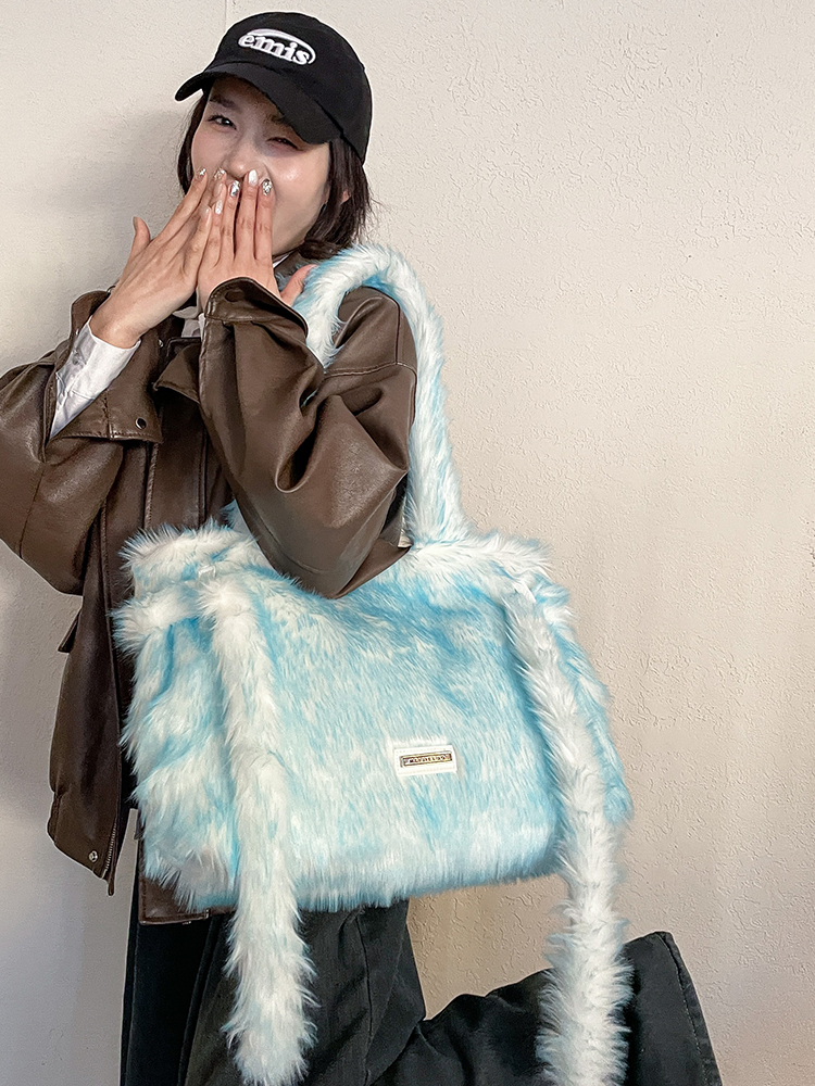 Fluffy Plush Tote Bag for Women - Large Capacity Fall Winter Commuter Bag, Cute and Versatile Fuzzy Design Fluffy Plush Tote Bag for Women - Large Capacity Fall Winter Commuter Bag, Cute and Versatile Fuzzy Design