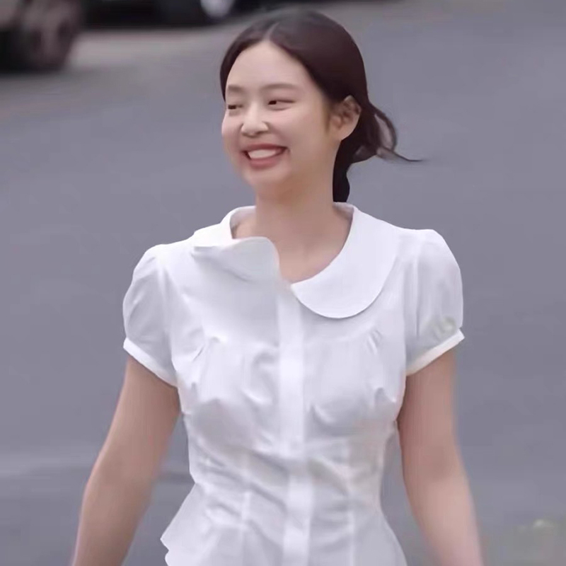 French Casual Doll Face White Shirt - Versatile Single-Breasted Waist-Cinching Elegant Top in Y2K Style