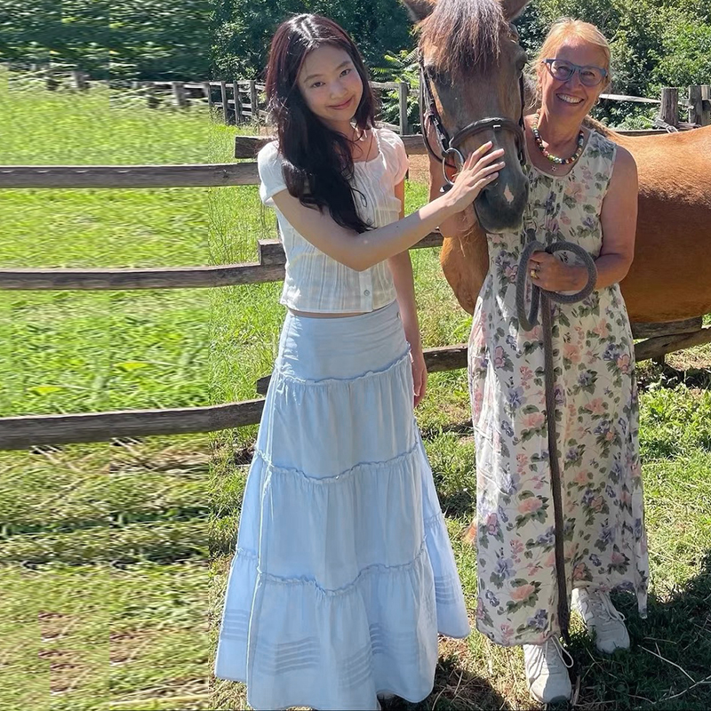 French Casual Doll Face White Shirt - Versatile Single-Breasted Waist-Cinching Elegant Top in Y2K Style French Casual Doll Face White Shirt - Versatile Single-Breasted Waist-Cinching Elegant Top in Y2K Style