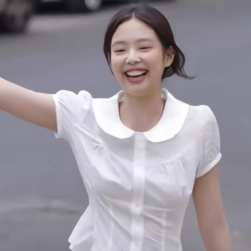 French Casual Doll Face White Shirt - Versatile Single-Breasted Waist-Cinching Elegant Top in Y2K Style