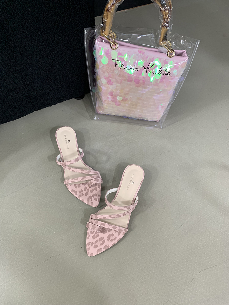 French Flat Sandals for Women - 2025 Summer Thong Wedge Slippers - Stylish and Comfortable Footwear for Every Occasion French Flat Sandals for Women - 2025 Summer Thong Wedge Slippers - Stylish and Comfortable Footwear for Every Occasion