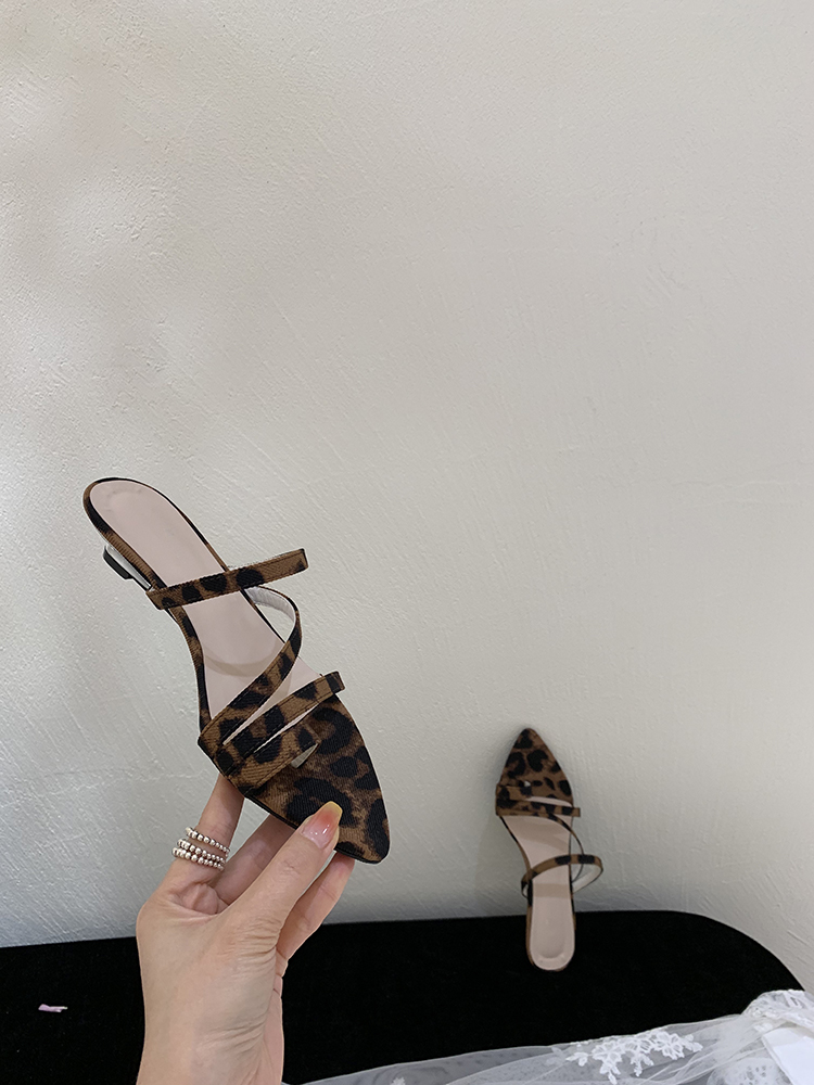 French Flat Sandals for Women - 2025 Summer Thong Wedge Slippers - Stylish and Comfortable Footwear for Every Occasion French Flat Sandals for Women - 2025 Summer Thong Wedge Slippers - Stylish and Comfortable Footwear for Every Occasion