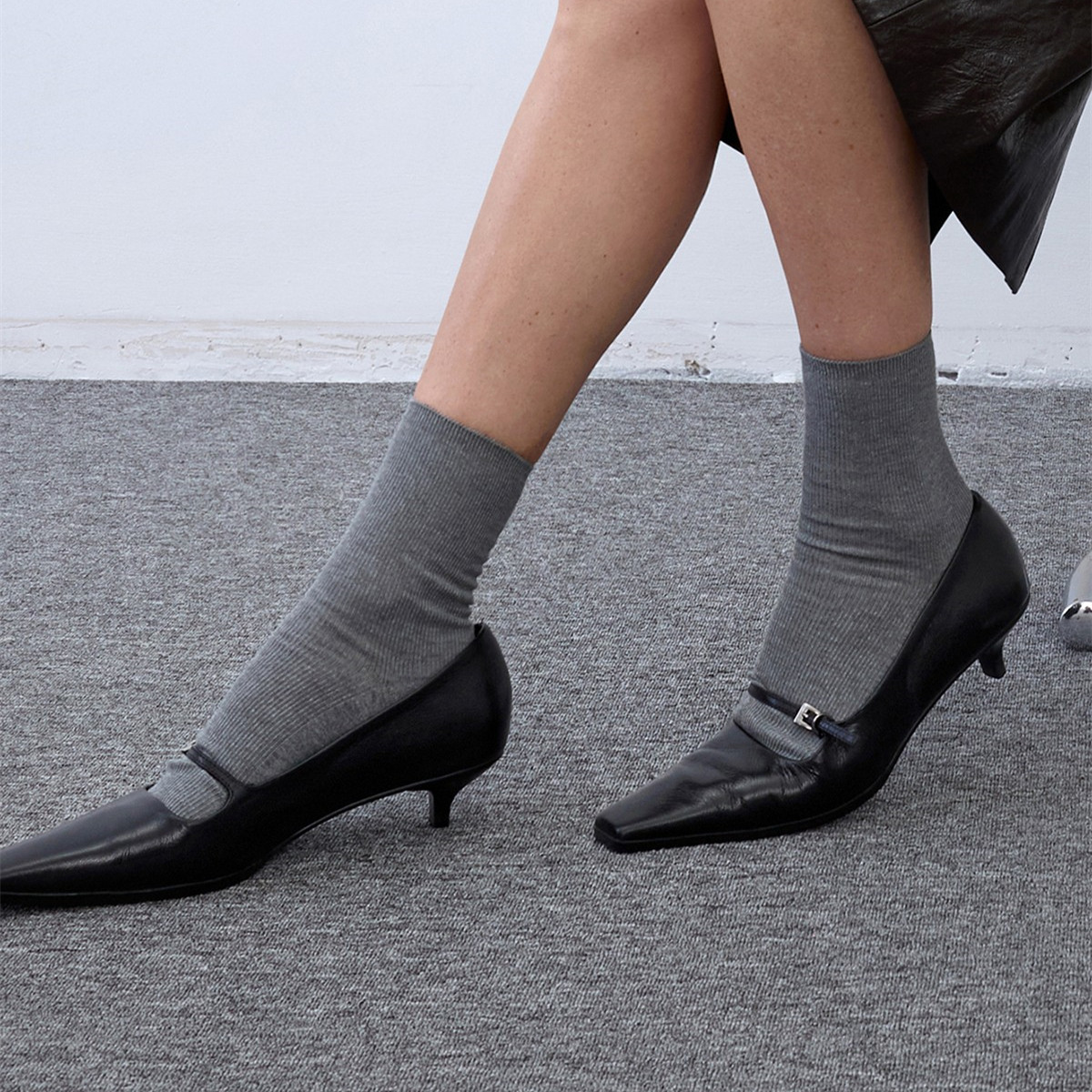 French Hepburn Style Mary Jane Cat Heel Flats for Women - Genuine Leather Low Heel Fashion Shoes, 2025 Trendy Look