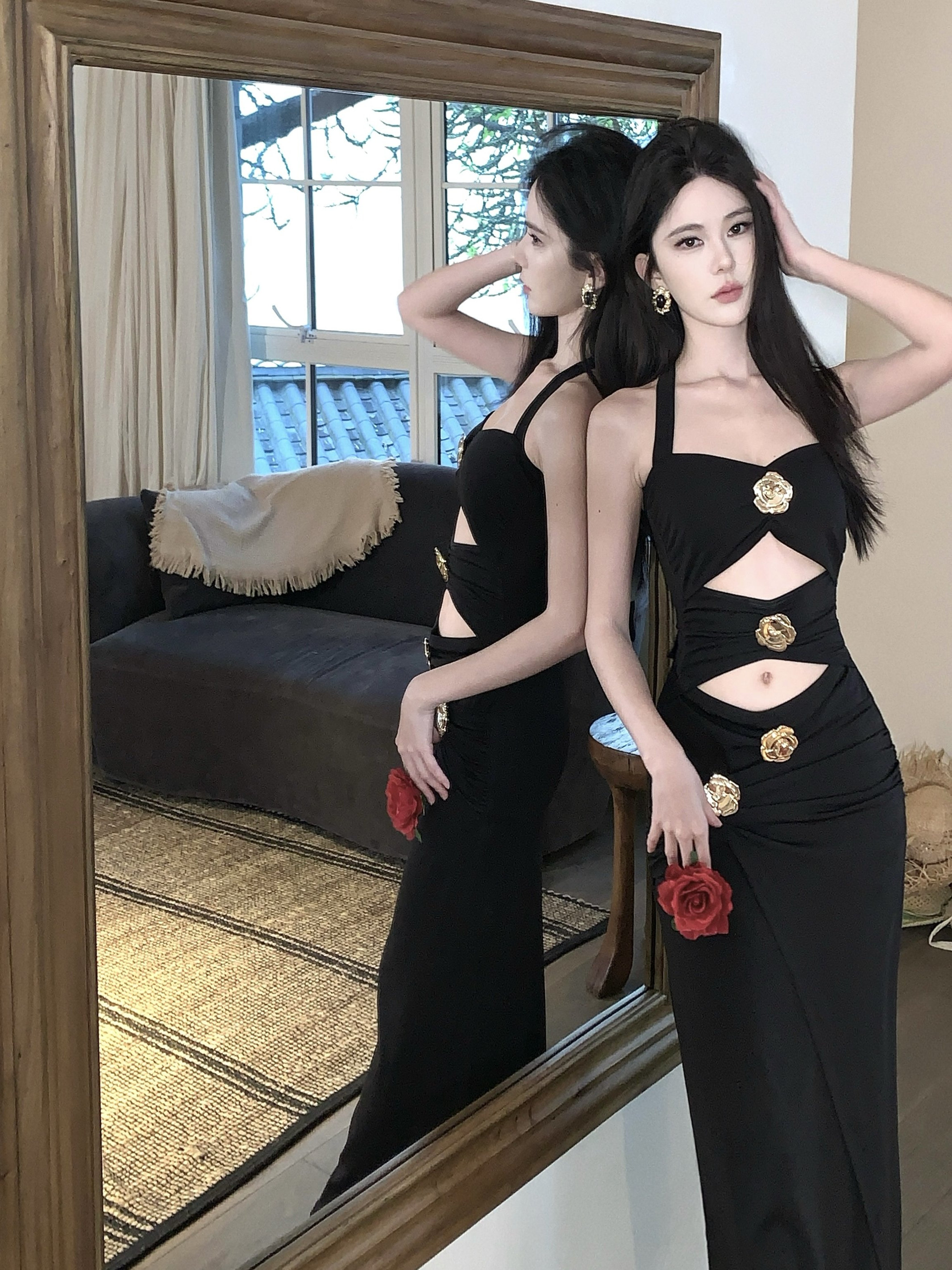 French-Style Backless Hollow-Out Halter Dress - Black Evening Gown for Light Luxury Parties & Nightclubs