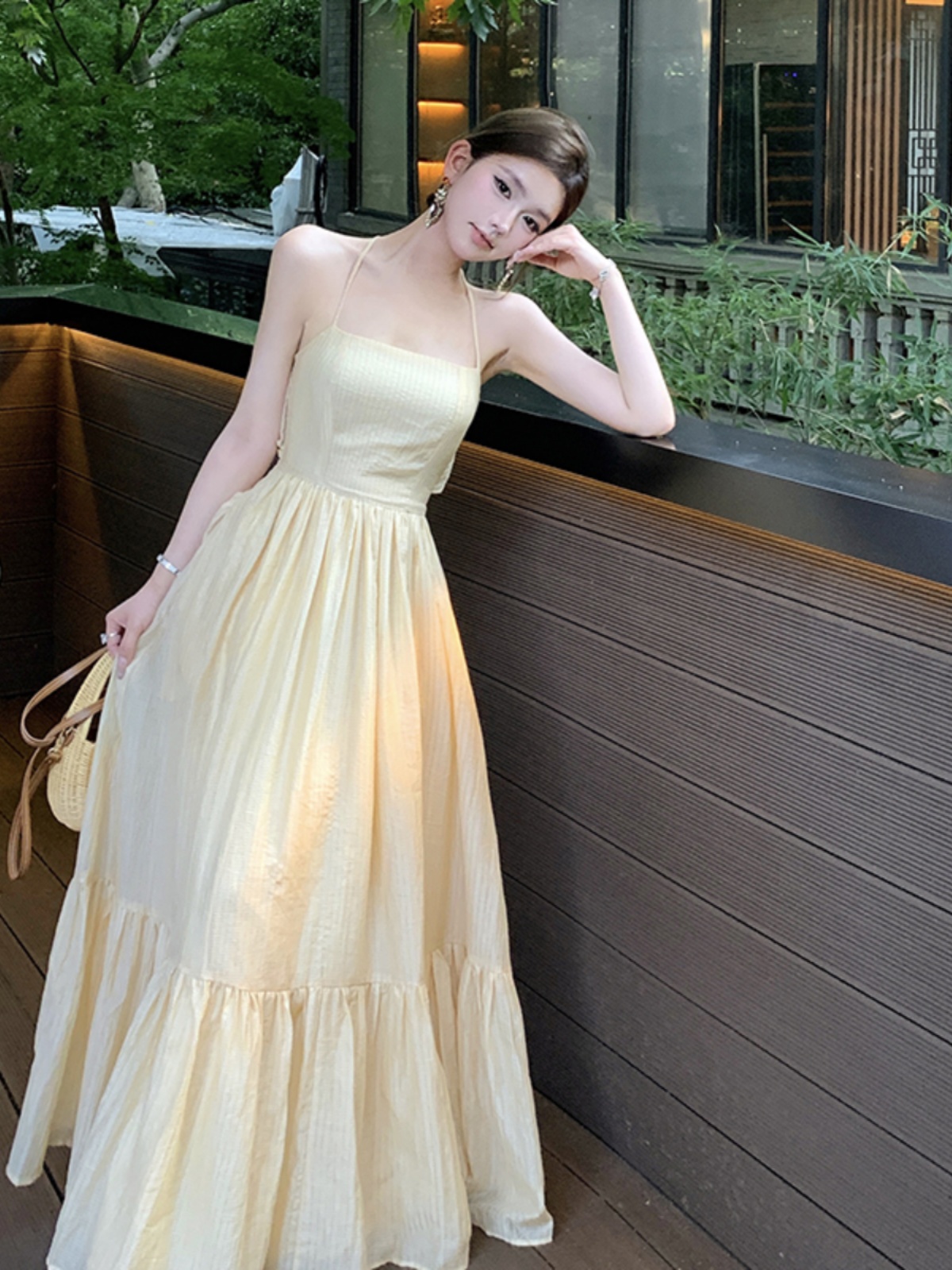 French-Style Backless Ruffle Dress - Ultra-Fairy Long Skirt for Seaside Vacation & High-End Photo Shoots - Elegant Summer Fashion French-Style Backless Ruffle Dress - Ultra-Fairy Long Skirt for Seaside Vacation & High-End Photo Shoots - Elegant Summer Fashion