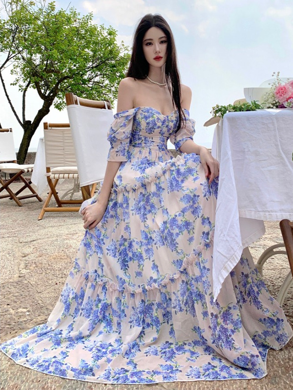 French-Style Floral Dress for Women - Fairy Princess Long Skirt for Summer Seaside Vacation, Perfect for Bali and Photo Shoots French-Style Floral Dress for Women - Fairy Princess Long Skirt for Summer Seaside Vacation, Perfect for Bali and Photo Shoots