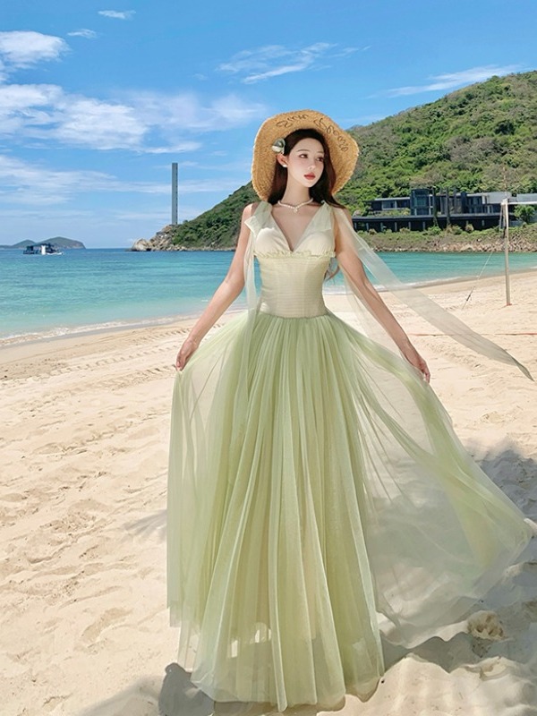 French-Style Green Mesh Spaghetti Strap Dress for Women - Summer Seaside Vacation Long Skirt, Perfect for Stunning Photos