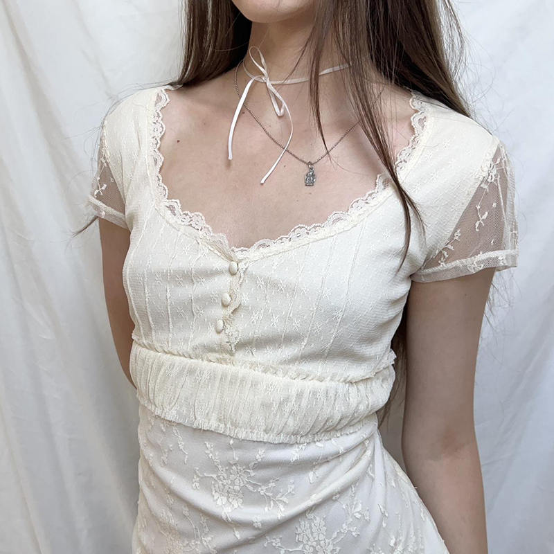 French Style Lace Jacquard Square-Neck Short Sleeve T-Shirt - Versatile Slim-Fit Elegant Top for Effortless Y2K Chic