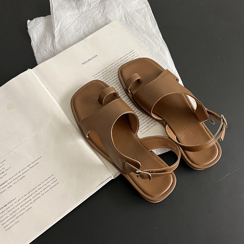 French-Style Lightening Slippers for Women - Soft-Soled Flat Sandals Perfect for Skirts and Summer Outfits French-Style Lightening Slippers for Women - Soft-Soled Flat Sandals Perfect for Skirts and Summer Outfits