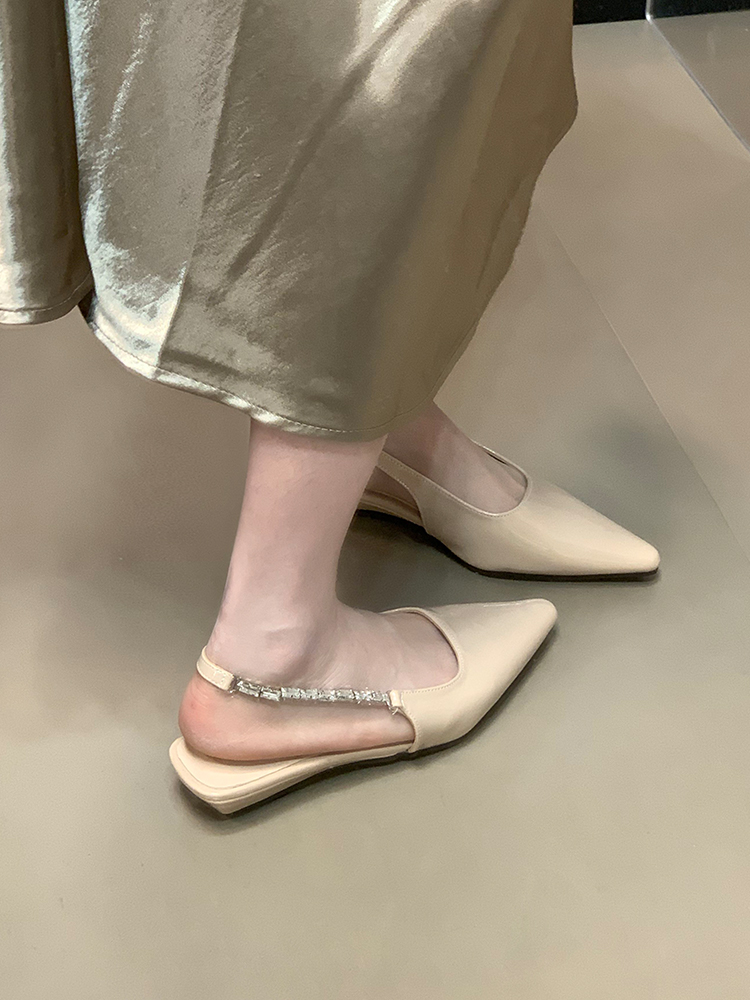 French-Style Low-Heeled Backless Pointed-Toe Sandals with Rhinestone Strap - Summer 2025 Fashion, Shallow Mouth Design French-Style Low-Heeled Backless Pointed-Toe Sandals with Rhinestone Strap - Summer 2025 Fashion, Shallow Mouth Design