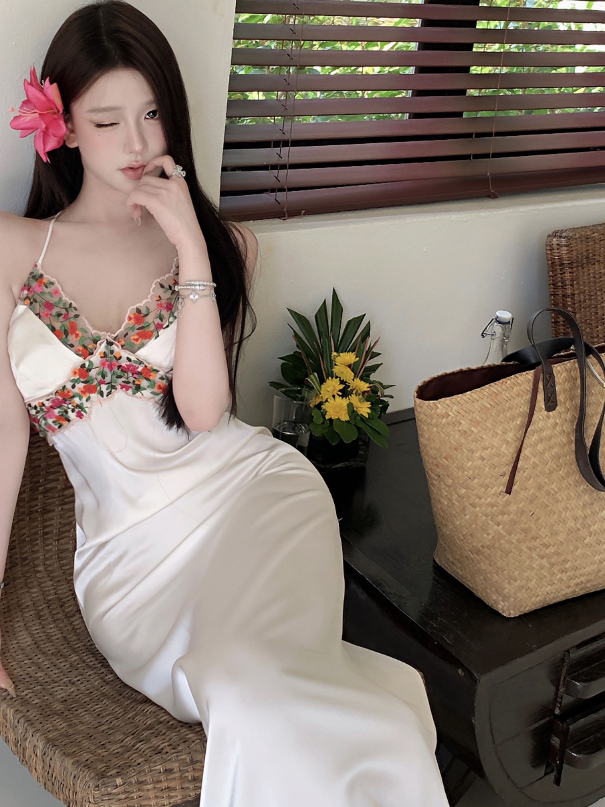 French-Style Sexy Lace Embroidered Mesh Spaghetti Strap Bodycon Dress for Women - Summer Beach Vacation Long Dress French-Style Sexy Lace Embroidered Mesh Spaghetti Strap Bodycon Dress for Women - Summer Beach Vacation Long Dress