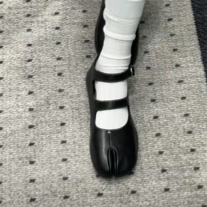 French-style Sheepskin Mary Jane Flat Shoes for Women - Split-Toe Ballet Loafers, Versatile Casual Soft-Soled Footwear French-style Sheepskin Mary Jane Flat Shoes for Women - Split-Toe Ballet Loafers, Versatile Casual Soft-Soled Footwear