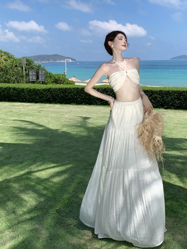 French-style Strapless Halter Top & High-Waisted Skirt Set - Summer Vacation Outfit for Women, Sexy Seaside Look