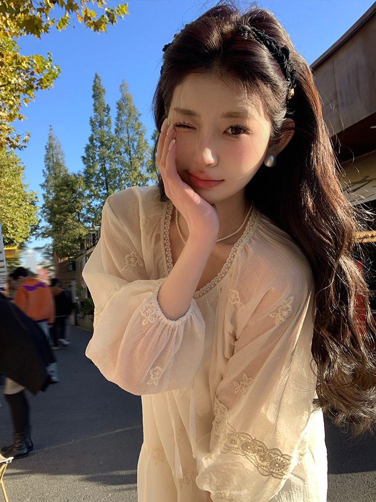 French-Style White Long Sleeve Wabi-Sabi Dress for Women - Loose Relaxed Fairy Long Skirt for Spring Summer 2025 French-Style White Long Sleeve Wabi-Sabi Dress for Women - Loose Relaxed Fairy Long Skirt for Spring Summer 2025