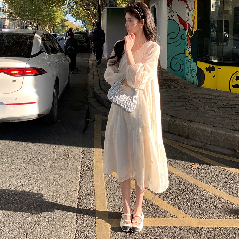 French-Style White Long Sleeve Wabi-Sabi Dress for Women - Loose Relaxed Fairy Long Skirt for Spring Summer 2025 French-Style White Long Sleeve Wabi-Sabi Dress for Women - Loose Relaxed Fairy Long Skirt for Spring Summer 2025