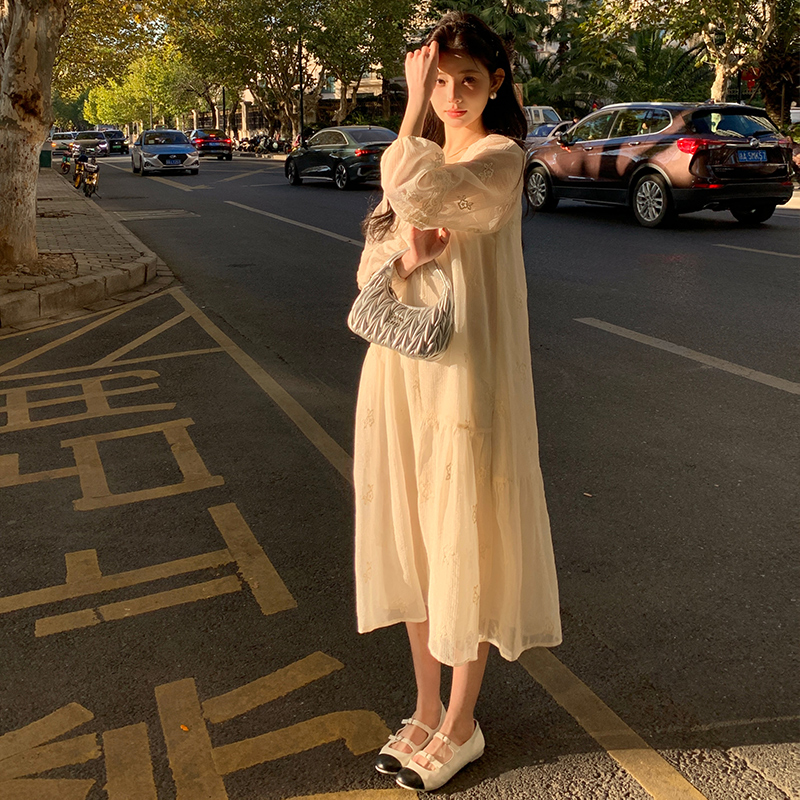 French-Style White Long Sleeve Wabi-Sabi Dress for Women - Loose Relaxed Fairy Long Skirt for Spring Summer 2025