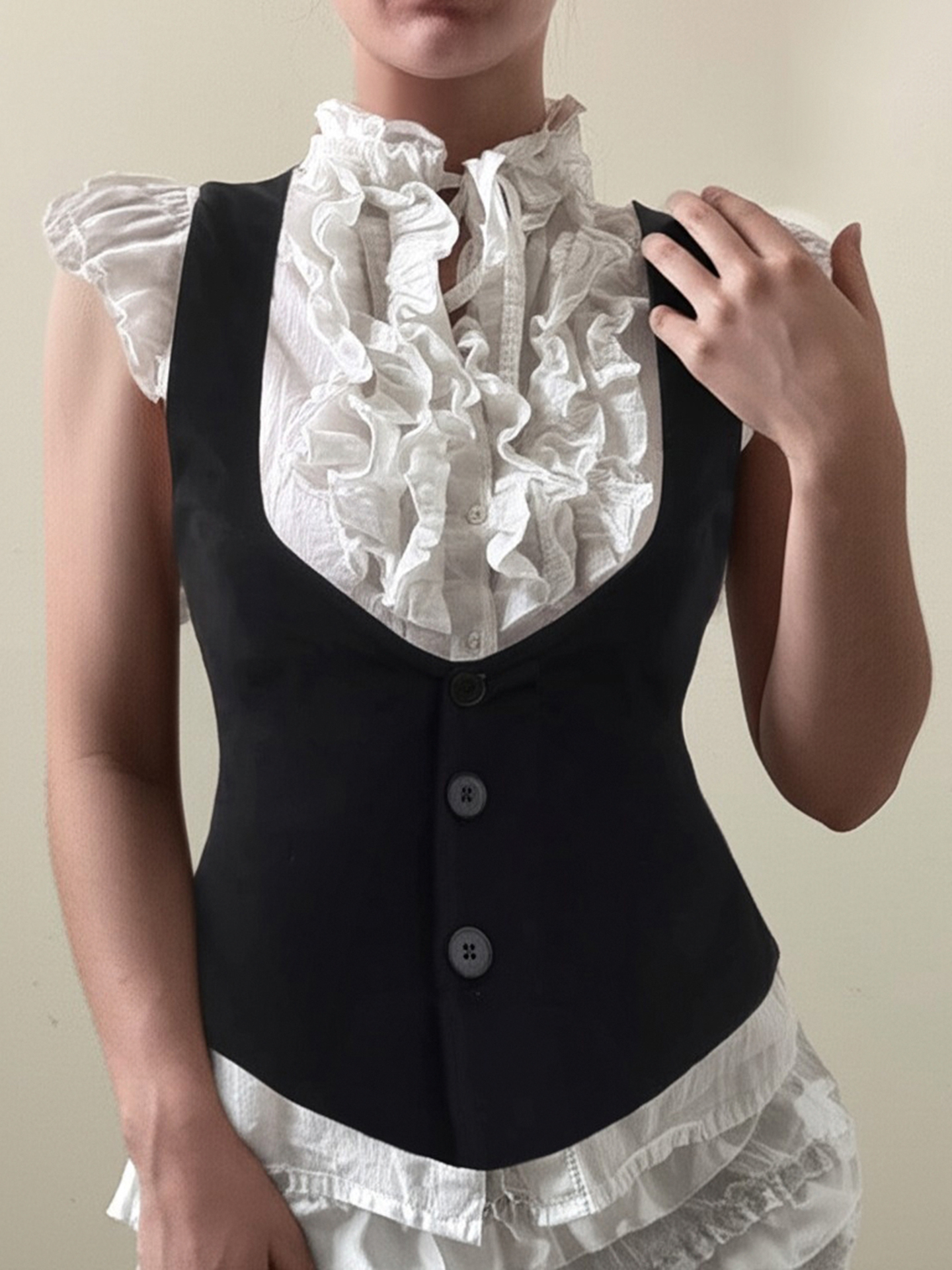 French Vintage Color-Blocking Faux Two-Piece Ruffled Edge Shirt for Women - Buttoned Waist-Cinching Slim-Fit Top in Y2K Style