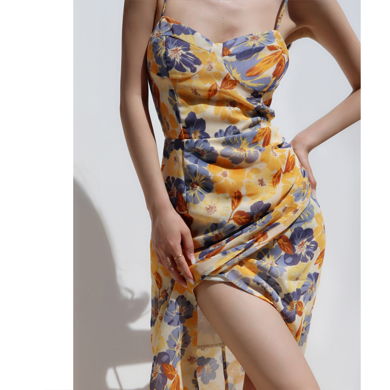 French Vintage Elegant Fitted Lace-Up Tea Dress with Sexy Side Slit, Waist-Cinching Spaghetti Straps, Slimming Fit French Vintage Elegant Fitted Lace-Up Tea Dress with Sexy Side Slit, Waist-Cinching Spaghetti Straps, Slimming Fit