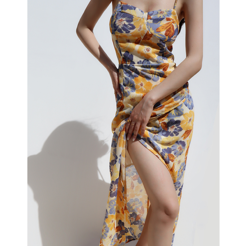 French Vintage Elegant Fitted Lace-Up Tea Dress with Sexy Side Slit, Waist-Cinching Spaghetti Straps, Slimming Fit French Vintage Elegant Fitted Lace-Up Tea Dress with Sexy Side Slit, Waist-Cinching Spaghetti Straps, Slimming Fit