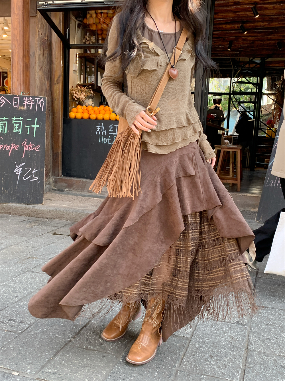 French Vintage Suede Half Skirt with Lace Splicing, Irregular A-Line High-Waisted Long Skirt Set for Versatile Styling French Vintage Suede Half Skirt with Lace Splicing, Irregular A-Line High-Waisted Long Skirt Set for Versatile Styling