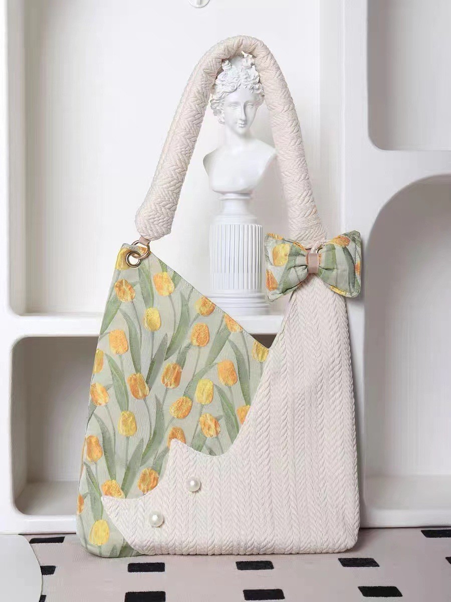 Fresh Tulip Cat Bow Shoulder Crossbody Bag - Cute Niche Large Capacity Tote for Spring and Summer Fashion Fresh Tulip Cat Bow Shoulder Crossbody Bag - Cute Niche Large Capacity Tote for Spring and Summer Fashion