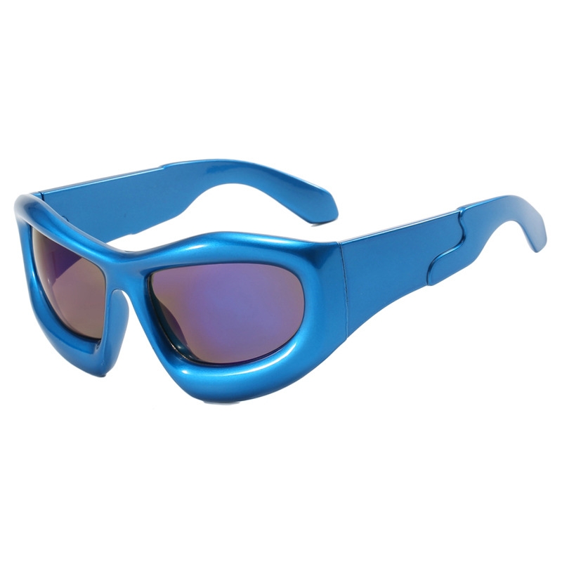 Futuristic Oversized Sunglasses with Unique Shape for Women â€“ Stylish High-End Sun Protection for Street Photography and Trendy Looks