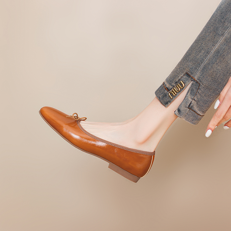 Genuine Leather French Bow Ballet Flats - Soft Bottom Vintage Inspired Grandma Shoes for Effortless Everyday Style Genuine Leather French Bow Ballet Flats - Soft Bottom Vintage Inspired Grandma Shoes for Effortless Everyday Style