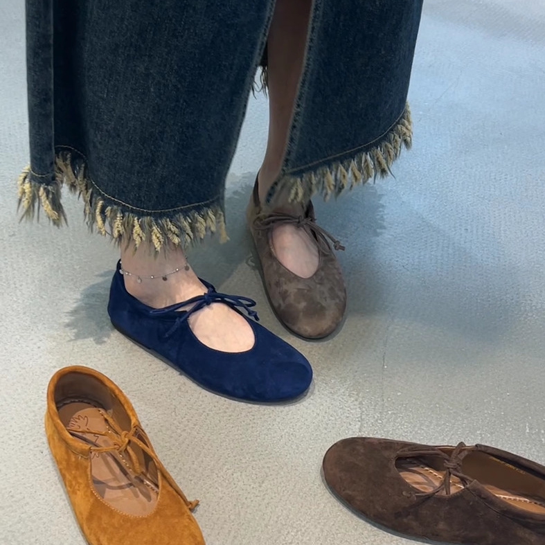 Genuine Leather Lace-Up Bow Ballet Flats - Comfortable Mary Jane Shoes with Soft Soles, Versatile Shallow Mouth Design for All-Day Wear Genuine Leather Lace-Up Bow Ballet Flats - Comfortable Mary Jane Shoes with Soft Soles, Versatile Shallow Mouth Design for All-Day Wear