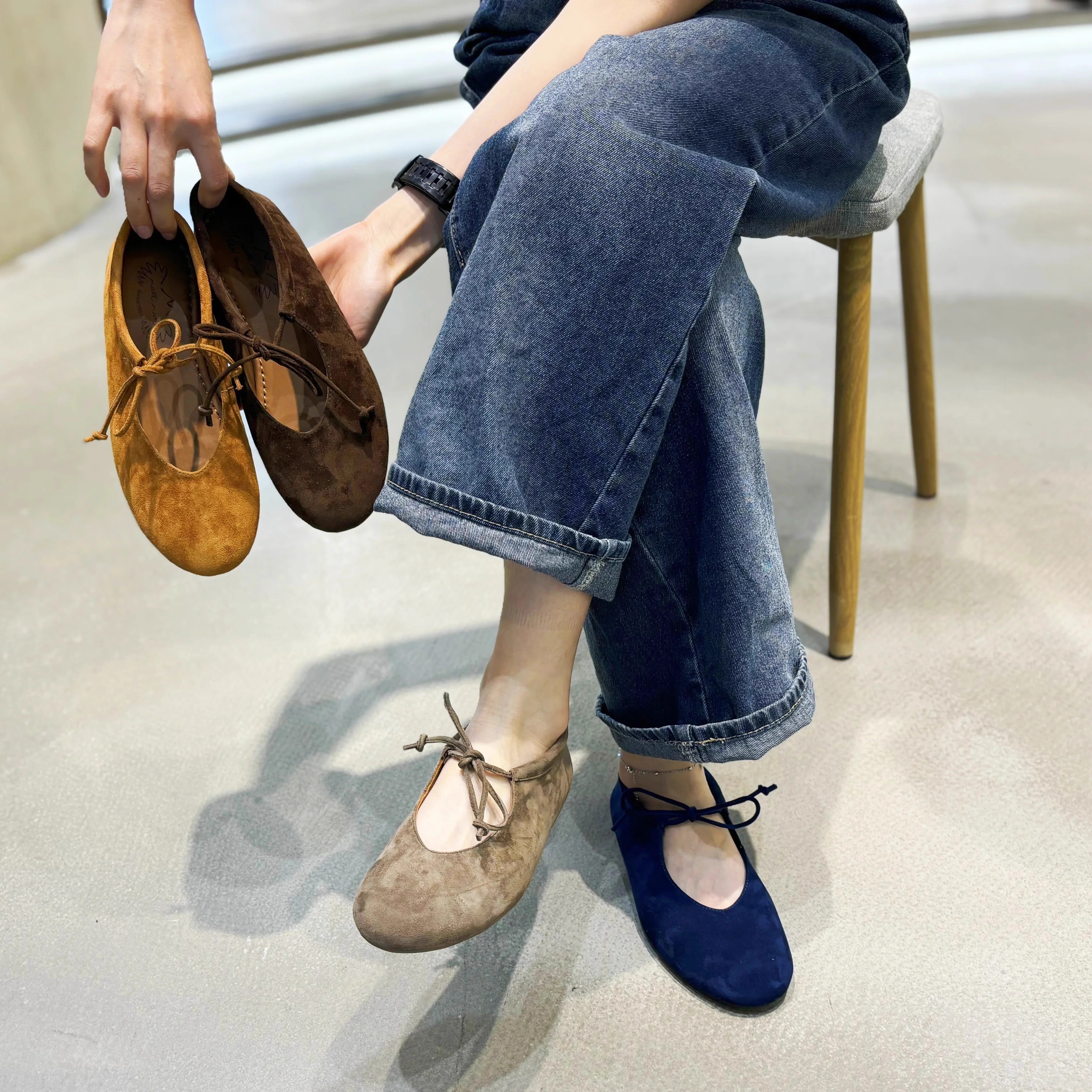 Genuine Leather Lace-Up Bow Ballet Flats - Comfortable Mary Jane Shoes with Soft Soles, Versatile Shallow Mouth Design for All-Day Wear