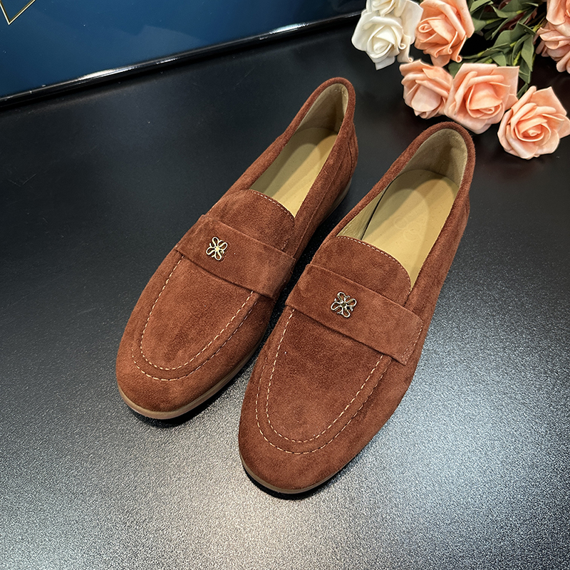 Genuine Leather Sheepskin Slip-On Loafers for Women, 2025 British Style Flat Moccasins for Spring & Autumn Fashion