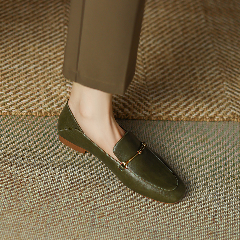 Genuine Leather Slip-On Loafers with Retro Gold Buckle, Square-Toe Flat Shoes, Vintage Style Footwear for Effortless Chic