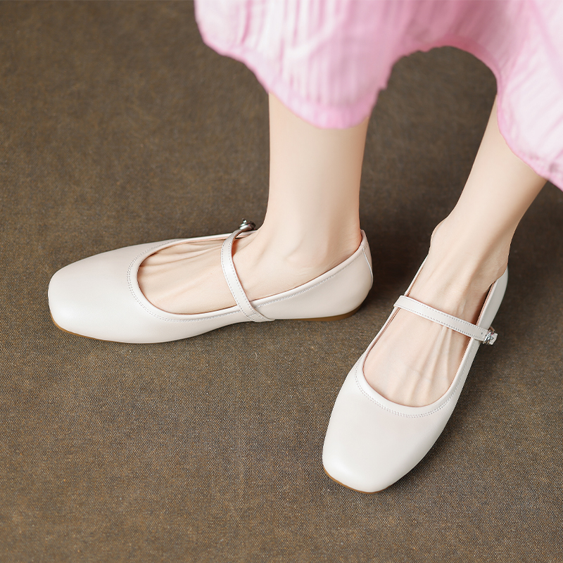 Giant Soft Silver One-Strap Mary Jane Shoes for Women - French Niche Flat-Heel Style