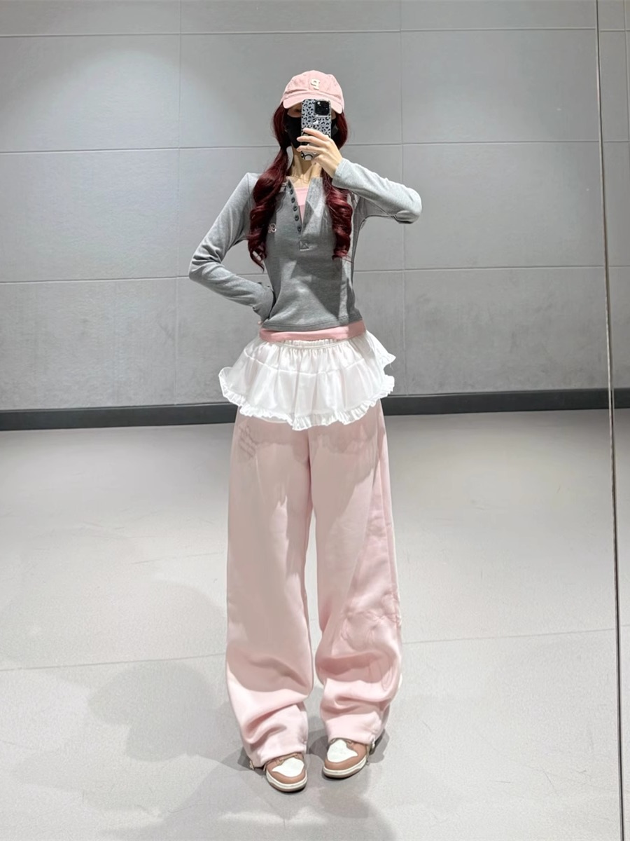 Girl Group Jazz Dance Outfit - Long Sleeve Fake Two-Piece Top & Pink Ruffled Sports Pants - Trendy Performance Wear