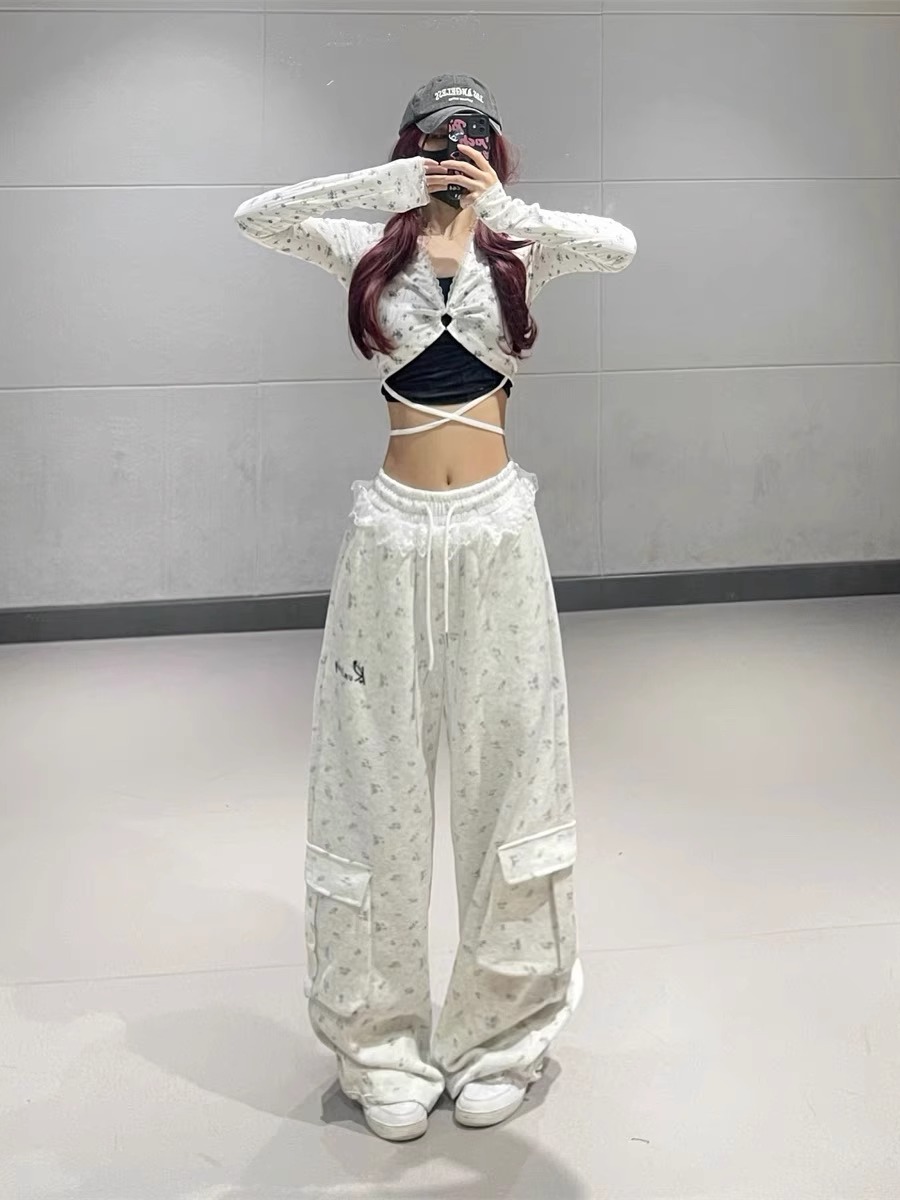 Gray Floral Lace Trim Spliced Sweatpants for Women - Autumn Winter Dance Outfit Inspired by 90s and Y2K Style