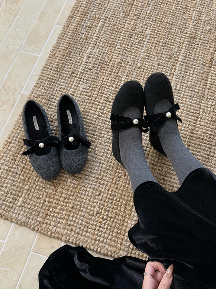 Gray High-Heeled Mary Jane Shoes with French Bow - Elegant Fluffy Footwear for Autumn/Winter, Perfect for Skirts and Evening Wear Gray High-Heeled Mary Jane Shoes with French Bow - Elegant Fluffy Footwear for Autumn/Winter, Perfect for Skirts and Evening Wear