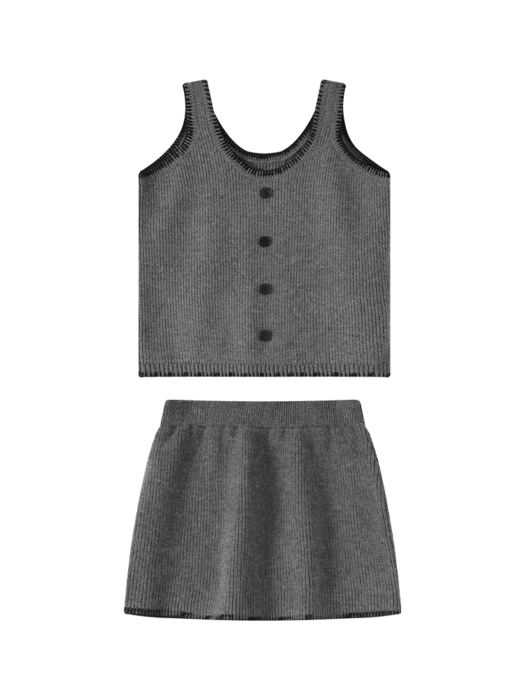 Gray Lapel Long Sleeve Knitted Sweater Coat for Men - Autumn Winter Korean Style Loose Versatile Cardigan Top Gray Lapel Long Sleeve Knitted Sweater Coat for Men - Autumn Winter Korean Style Loose Versatile Cardigan Top