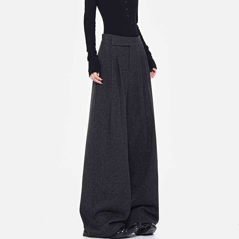 Gray Thickened Wide-Leg Suit Pants for Women with Velcro Design - Loose Fit Floor-Length Trousers for Autumn/Winter Fashion