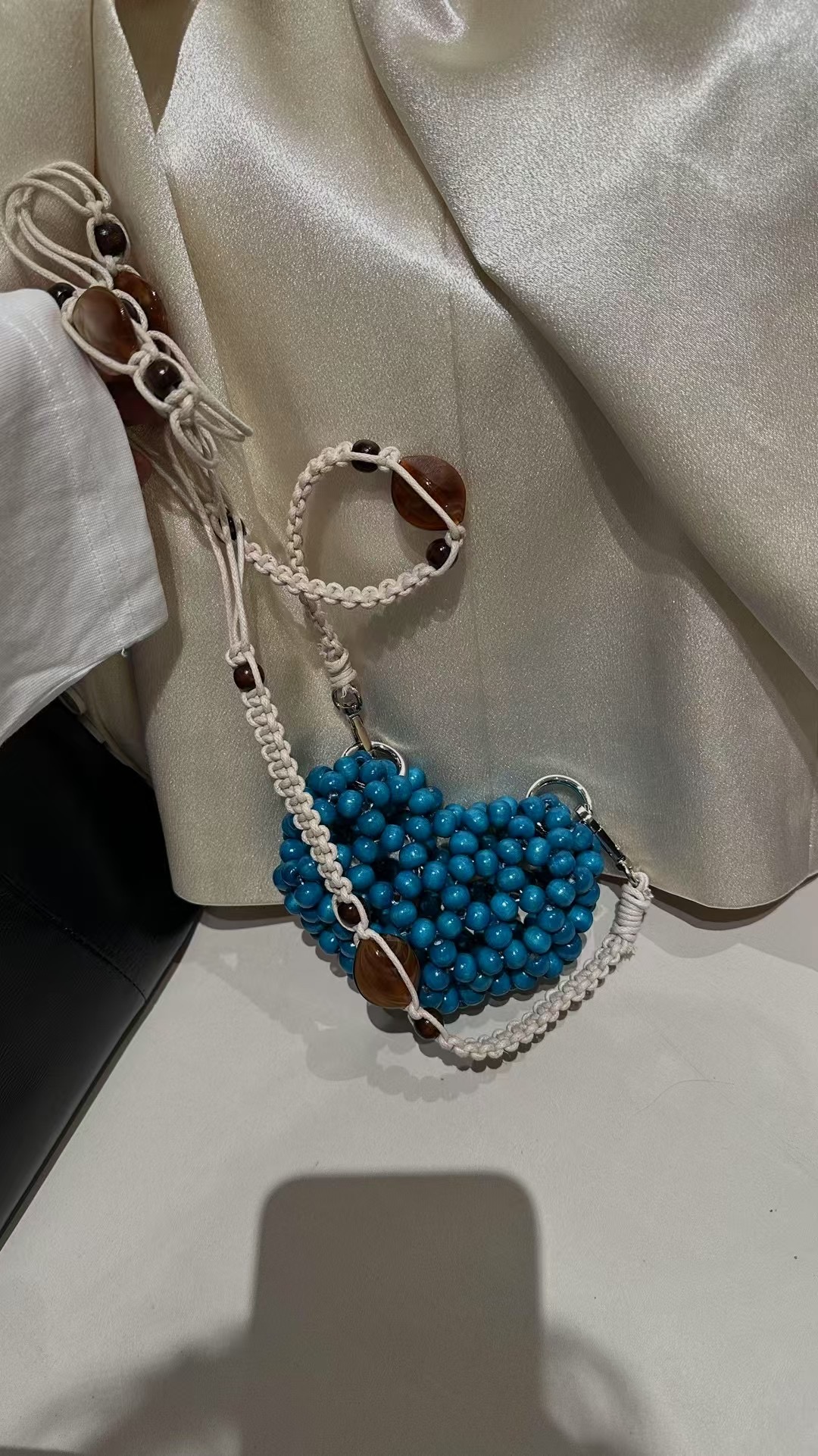 Handmade Beaded Heart Mini Bag - Exquisite Hollow Design, Stylish Crossbody Accessory for Y2K and Internet Celebrity Looks