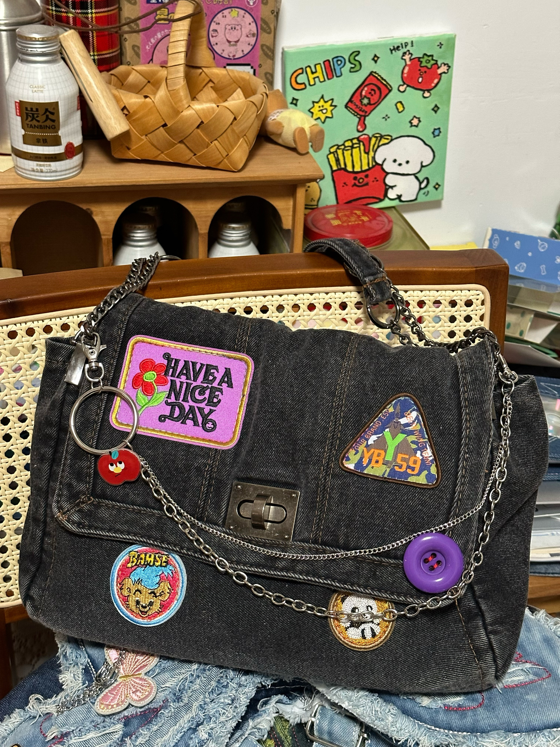 Handmade Large Capacity Denim Crossbody Bag - Retro Y2K Spicy Girl Design, Versatile Remake Fashion Accessory Handmade Large Capacity Denim Crossbody Bag - Retro Y2K Spicy Girl Design, Versatile Remake Fashion Accessory