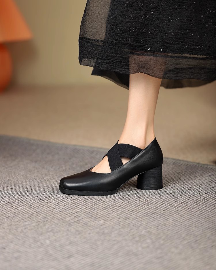 Handmade Retro Lace-Up Pig Nose Ballet Shoes for Women, 5cm Chunky Heels, Square Toe, Genuine Leather, Y2K Style Flats Handmade Retro Lace-Up Pig Nose Ballet Shoes for Women, 5cm Chunky Heels, Square Toe, Genuine Leather, Y2K Style Flats