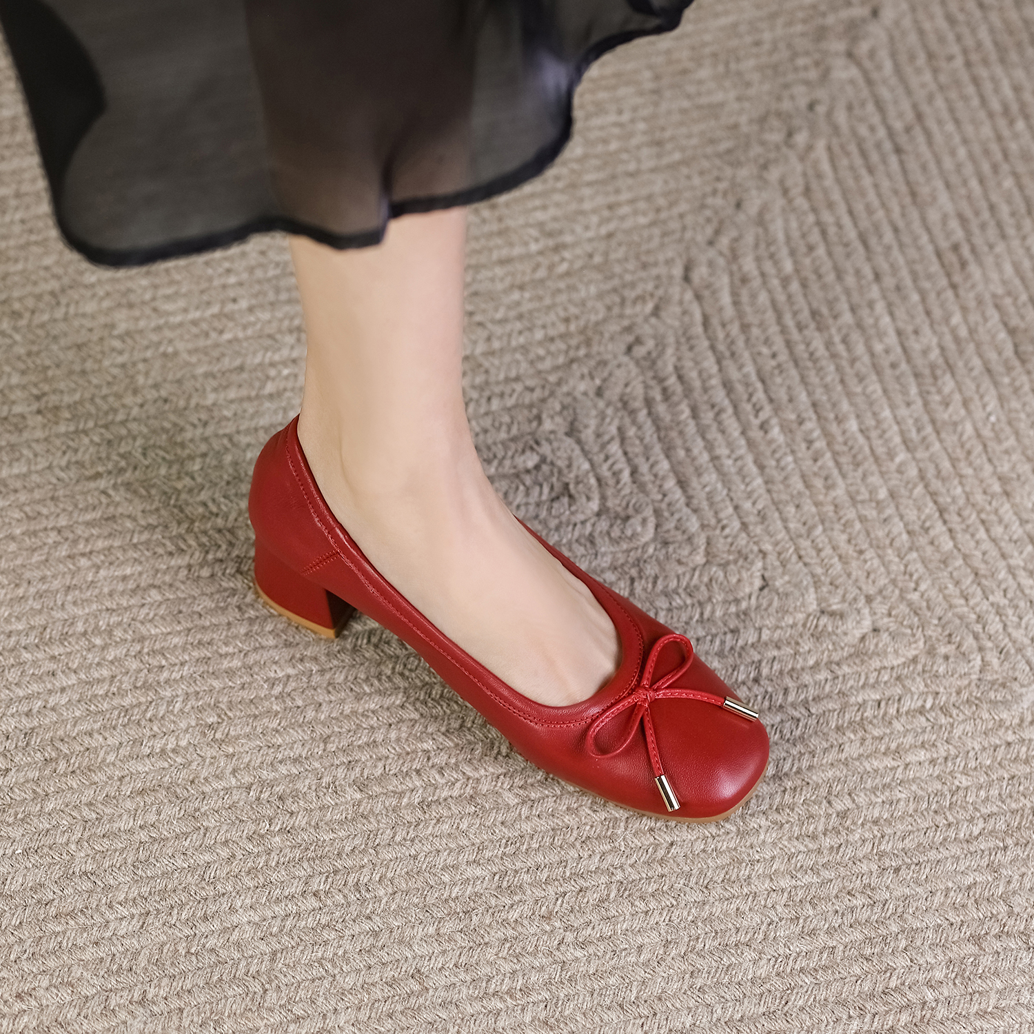 Handmade Vintage Chunky Heel Grandma Shoes for Spring 2025 - Genuine Leather Bowknot Design, Comfortable Soft Sole, Round Toe