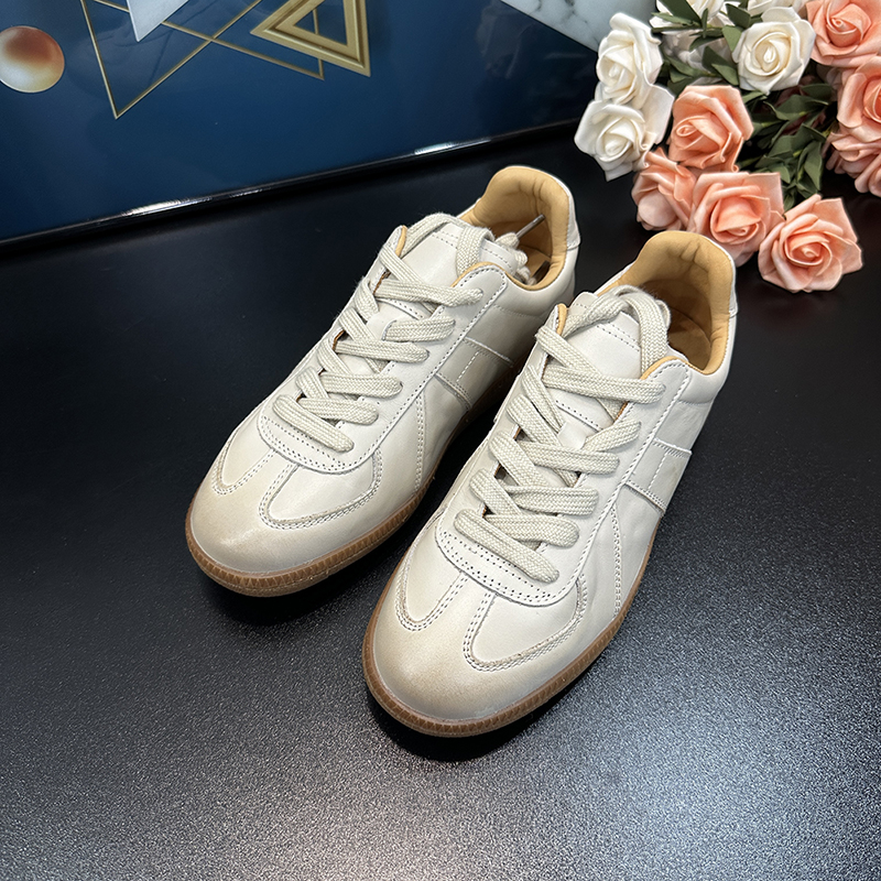 Handmade Vintage Distressed Genuine Leather Lace-Up Casual Sneakers for Women - Spring 2025 Flat Versatile Shoes